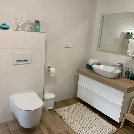 Apartman Kvetinova Zahrada Prague Exterior photo